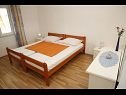 Apartmány Ivo - relaxing & comfortable: A1(4+1) Vrgada (Ostrov Vrgada) - Riviéra Biograd  - Apartmán - A1(4+1): spálňa