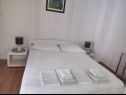 Apartmány a izby Cvita - 150 m from pebble beach: SA1(2), A2(2+1), SA3(2), A4(4) Bol - Ostrov Brač  - Apartmán - A4(4): spálňa