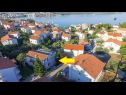 Apartmány Bozo - amazing terrace and sea view: A1(4) Okrug Gornji - Ostrov Čiovo  - dom