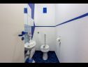 Apartmány Mila - in blue: A1(4+2), A2(5+1), A3(4+2) Banjole - Istria  - Apartmán - A2(5+1): toaleta