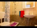  Nada - with private pool: SA1(2), SA2(2), A3(4) Fažana - Istria  - Apartmán - A3(4): kúpelňa s toaletou