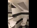 Apartmány Krila - cozy and seaview : A1(2+2), A2(2+1), A3(4+1) Lumbarda - Ostrov Korčula  - Apartmán - A3(4+1): kúpelňa s toaletou