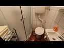 Apartmány True SA1(2), A2(6) Malinska - Ostrov Krk  - Apartmán - A2(6): kúpelňa s toaletou