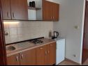 Apartmány Nives - great location: A1(6), A5(2), A6(2), A7(2), A2(4), A3(3), A4(3) Novalja - Ostrov Pag  - Apartmán - A6(2): kuhyňa