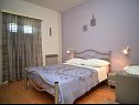 Apartmány Mila - family friendly & comfortable: A1 (6+1) Vodice - Riviéra Šibenik  - Apartmán - A1 (6+1): spálňa