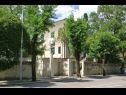 Apartmány Brane - great location & garden terrace: A1(6+1) Split - Riviéra Split  - dom
