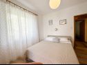 Apartmány Mihaela - sea view : A1(5+1), A2(4), SA3(2) Trogir - Riviéra Trogir  - Apartmán - A2(4): spálňa