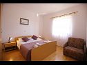 Apartmány Armitage - family friendly: A1(4), A2(4+1), A3(2+1), A4(2+1), A5(2+1) Privlaka - Riviéra Zadar  - Apartmán - A4(2+1): spálňa