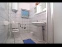 Apartmány Jerimih - 120 m from sea: A1(4+1), A3(4+1), A4(4+1) Sukošan - Riviéra Zadar  - Apartmán - A3(4+1): kúpelňa s toaletou