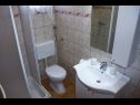 Apartmány Almond A1(2+2), A2(4+2), A3(4+2) Vir - Riviéra Zadar  - Apartmán - A1(2+2): kúpelňa s toaletou