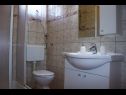 Apartmány Almond A1(2+2), A2(4+2), A3(4+2) Vir - Riviéra Zadar  - Apartmán - A1(2+2): kúpelňa s toaletou