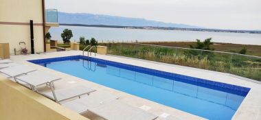 Apartmány Dragi - with pool: A2(4), A3(4), A4(4), A6(2) Nin - Riviéra Zadar 