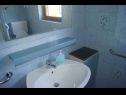  Gianna - beachfront: H(6+2) Sveti Petar - Riviéra Biograd  - Chorvátsko  - H(6+2): kúpelňa s toaletou