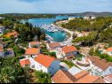 Dovolenkovy dom Mila - private pool & seaview: H(8) Milna (Brač) - Ostrov Brač  - Chorvátsko  - pohľad (dom a okolie)