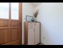 Apartmány Brane - Economy Apartments: A1(4), A2(2) Postira - Ostrov Brač  - Apartmán - A1(4): hodba