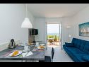 Apartmány a izby Villa Bouganvillea - sea view & garden: A1 Deluxe (2+1), A2 Superior (2+1), A3 Comfort (2+1), A4 Premium (2+1), R1 Deluxe (2), R2 Comfort (2) Mlini - Riviéra Dubrovnik  - Apartmán - A1 Deluxe (2+1): jedáleň