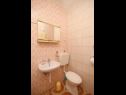 Apartmány Dari - 120 m from sea: A1(2+2), A2(2+2), SA3(2+1), SA4(2) Jelsa - Ostrov Hvar  - Štúdio apartmán - SA3(2+1): kúpelňa s toaletou