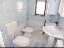 Apartmány Med - with terrace : A1(4+1), A2(4) Medulin - Istria  - Apartmán - A1(4+1): kúpelňa s toaletou
