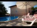 Apartmány Ivona - open swimming pool: A1 (4+2), A2 (2+2) Njivice - Ostrov Krk  - bazén