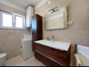 Apartmány Fab - spacious terrace: A1(5+1) Punat - Ostrov Krk  - Apartmán - A1(5+1): kúpelňa s toaletou