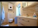 Apartmány Insula Insule - rustic & peaceful: SA1(2+1), SA2(2+1) Skrbčići - Ostrov Krk  - Štúdio apartmán - SA2(2+1): kúpelňa s toaletou