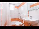 Apartmány Vola A1(2), A2(2) Vrbnik - Ostrov Krk  - Apartmán - A2(2): kúpelňa s toaletou