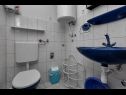Apartmány Vlatko - affordable & cosy: SA1(4), SA2(2+2), SA3(2+2) Krvavica - Riviéra Makarska  - Štúdio apartmán - SA1(4): kúpelňa s toaletou