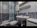 Apartmány Vlatko - affordable & cosy: SA1(4), SA2(2+2), SA3(2+2) Krvavica - Riviéra Makarska  - Štúdio apartmán - SA3(2+2): kúpelňa s toaletou