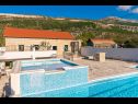 Dovolenkovy dom Stipe - with pool : H(6+1) Rascane - Riviéra Makarska  - Chorvátsko  - bazén