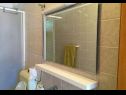 Apartmány Mir A1(4) Betina - Ostrov Murter  - Apartmán - A1(4): kúpelňa s toaletou
