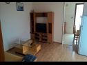 Apartmány Drago - 50 m from sea: A2(2+2) Betina - Ostrov Murter  - Apartmán - A2(2+2): obývačka