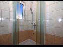 Apartmány Slađa - 150 m from beach: A1(4+1), A2(4+1) Jezera - Ostrov Murter  - Apartmán - A2(4+1): kúpelňa s toaletou