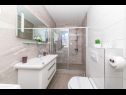 Dovolenkovy dom Peros - heated pool: H(8) Záliv Stivašnica (Razanj) - Riviéra Šibenik  - Chorvátsko  - H(8): kúpelňa s toaletou