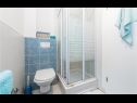 Apartmány Big blue - terrace lounge: A1(4) Vodice - Riviéra Šibenik  - Apartmán - A1(4): kúpelňa s toaletou