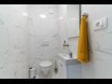 Apartmány Lux 2 - heated pool: A2(4+2), A3(4+2) Marina - Riviéra Trogir  - Apartmán - A2(4+2): kúpelňa s toaletou