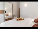 Apartmány Lux 2 - heated pool: A2(4+2), A3(4+2) Marina - Riviéra Trogir  - Apartmán - A3(4+2): spálňa