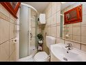 Dovolenkovy dom Božena - nice garden: H(2+1) Poljica (Marina) - Riviéra Trogir  - Chorvátsko  - H(2+1): kúpelňa s toaletou