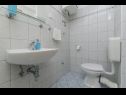 Apartmány Mil - 80m from the sea A1(4+1), A2(2) Sevid - Riviéra Trogir  - Apartmán - A2(2): kúpelňa s toaletou