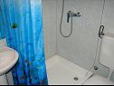 Apartmány Tone - spacious and comfortable: A1 zuti(5+2), AA2 plavi(5+2) Trogir - Riviéra Trogir  - Apartmán - A1 zuti(5+2): kúpelňa s toaletou