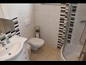 Apartmány Ivan C A1(4+1), A2(4+1), A4(4+1), A3(4+1) Bibinje - Riviéra Zadar  - Apartmán - A2(4+1): kúpelňa s toaletou