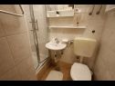 Apartmány Oasis A1(4+2), A2(2+2), A3(2+2) Nin - Riviéra Zadar  - Apartmán - A2(2+2): kúpelňa s toaletou