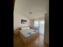 Apartmány Draga - comfortable & afordable: A1(2+2), A2(6), A3(2+2) Vir - Riviéra Zadar  - Apartmán - A1(2+2): spálňa
