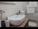 Apartmány Inga A1(4+1) Zadar - Riviéra Zadar  - Apartmán - A1(4+1): kúpelňa s toaletou