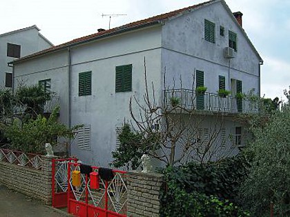Apartmány Jadra - with terrace : A1(4+1) Biograd - Riviéra Biograd 