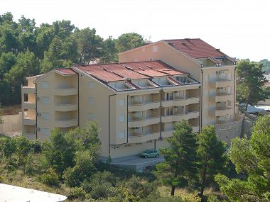 Apartmány Suzi - beautiful view and cosy: A1 crvena kuhinja(2+2), A2(2+2) Baška Voda - Riviéra Makarska 