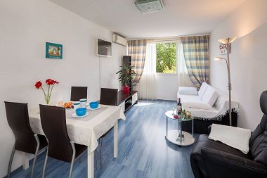 Apartmány Dragica 1 - cozy flat : A1(3) Split - Riviéra Split 